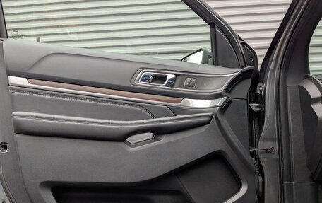 Ford Explorer VI, 2019 год, 3 150 000 рублей, 19 фотография