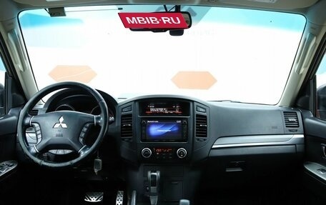 Mitsubishi Pajero IV, 2012 год, 1 870 000 рублей, 12 фотография