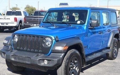 Jeep Wrangler, 2022 год, 3 680 000 рублей, 2 фотография