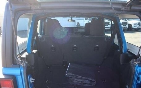 Jeep Wrangler, 2022 год, 3 680 000 рублей, 17 фотография