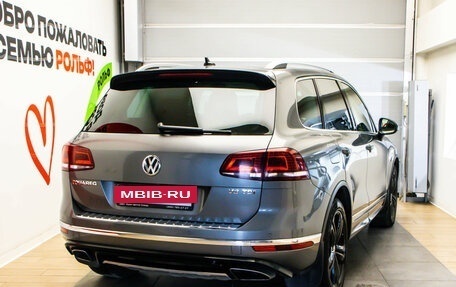 Volkswagen Touareg III, 2017 год, 4 249 000 рублей, 4 фотография