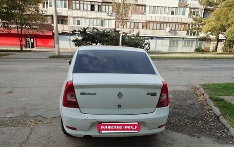 Renault Logan I, 2012 год, 380 000 рублей, 3 фотография