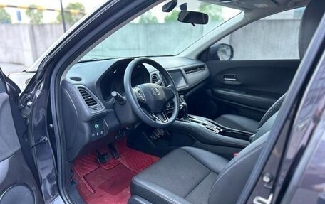 Honda Vezel, 2022 год, 1 300 000 рублей, 8 фотография