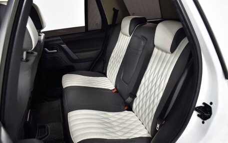 Land Rover Freelander II рестайлинг 2, 2013 год, 1 881 000 рублей, 9 фотография