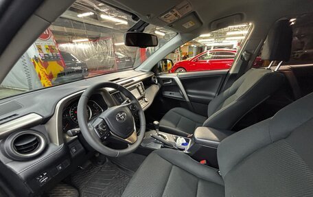 Toyota RAV4, 2015 год, 2 100 000 рублей, 5 фотография