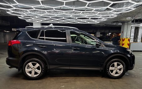 Toyota RAV4, 2015 год, 2 100 000 рублей, 15 фотография