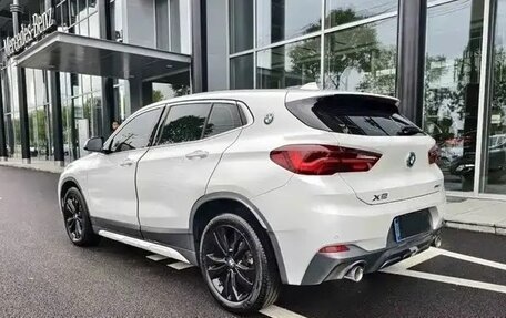 BMW X2, 2021 год, 1 550 000 рублей, 3 фотография