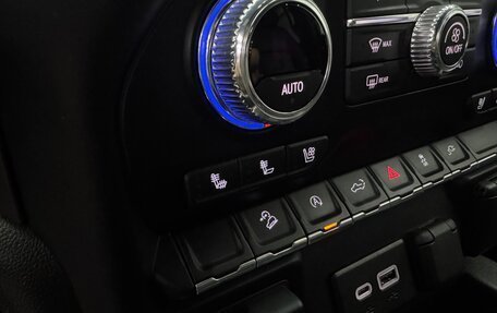 GMC Sierra, 2021 год, 6 000 000 рублей, 14 фотография