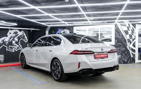 BMW 5 серия, 2025 год, 7 790 000 рублей, 6 фотография
