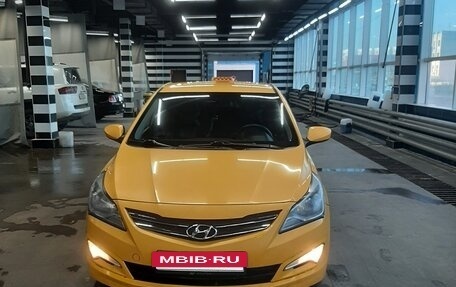 Hyundai Solaris II рестайлинг, 2015 год, 750 000 рублей, 4 фотография