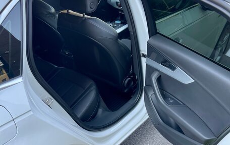 Audi A4, 2015 год, 1 800 000 рублей, 8 фотография