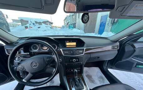 Mercedes-Benz E-Класс, 2011 год, 1 500 000 рублей, 5 фотография