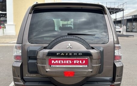 Mitsubishi Pajero IV, 2011 год, 1 700 000 рублей, 12 фотография