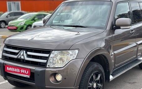 Mitsubishi Pajero IV, 2011 год, 1 700 000 рублей, 5 фотография