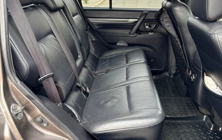 Mitsubishi Pajero IV, 2011 год, 1 700 000 рублей, 27 фотография