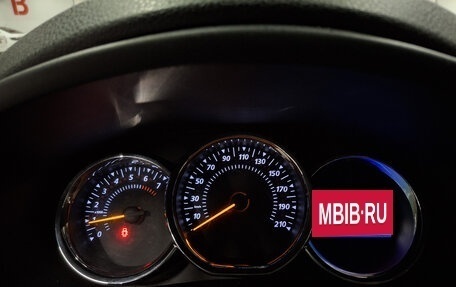 Renault Sandero II рестайлинг, 2018 год, 1 090 000 рублей, 13 фотография