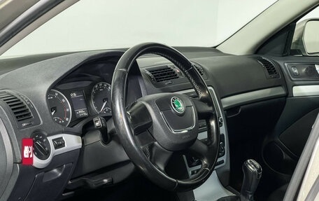 Skoda Octavia, 2011 год, 847 000 рублей, 10 фотография