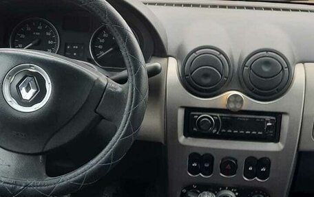 Renault Logan I, 2010 год, 250 000 рублей, 5 фотография