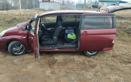 Toyota ISis I, 2009 год, 1 400 000 рублей, 21 фотография