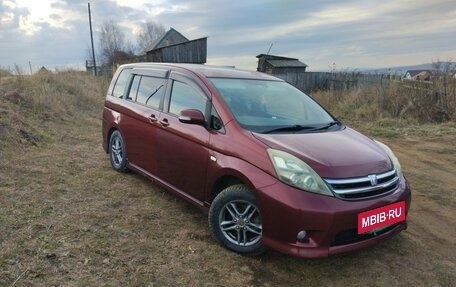 Toyota ISis I, 2009 год, 1 400 000 рублей, 24 фотография