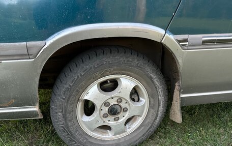 SsangYong Istana, 1996 год, 750 000 рублей, 4 фотография