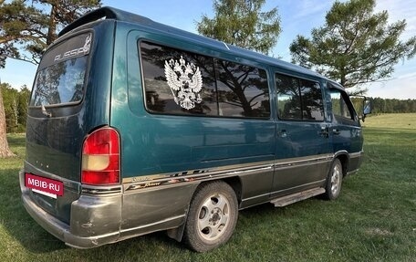 SsangYong Istana, 1996 год, 750 000 рублей, 8 фотография