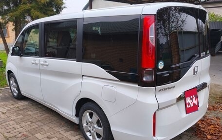 Honda Stepwgn IV, 2021 год, 2 250 008 рублей, 4 фотография