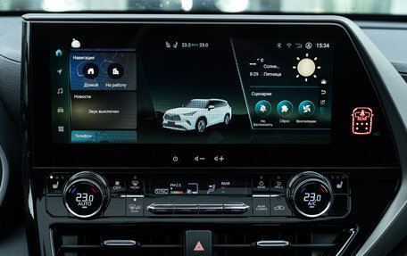 Toyota Highlander, 2025 год, 6 490 000 рублей, 33 фотография