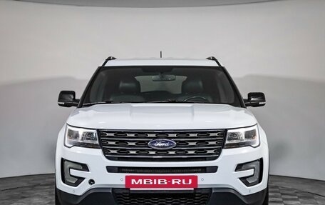 Ford Explorer VI, 2017 год, 2 999 000 рублей, 2 фотография