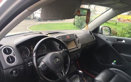 Volkswagen Tiguan I, 2011 год, 1 250 000 рублей, 5 фотография