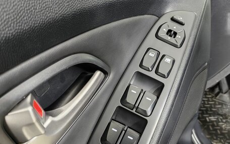 Hyundai ix35 I рестайлинг, 2010 год, 1 050 000 рублей, 19 фотография