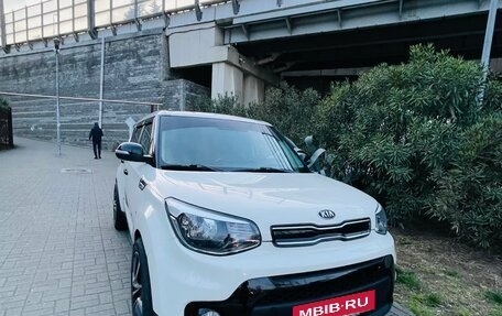 KIA Soul II рестайлинг, 2018 год, 1 690 000 рублей, 5 фотография