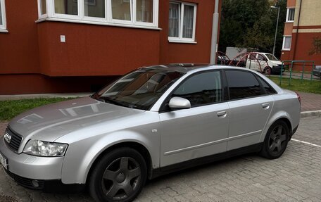 Audi A4, 2003 год, 620 000 рублей, 2 фотография