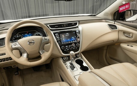 Nissan Murano, 2018 год, 3 090 000 рублей, 9 фотография