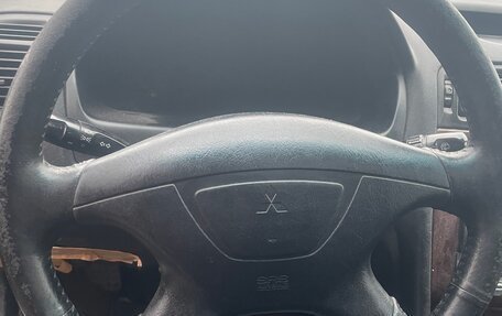 Mitsubishi Galant VIII, 2002 год, 390 000 рублей, 8 фотография