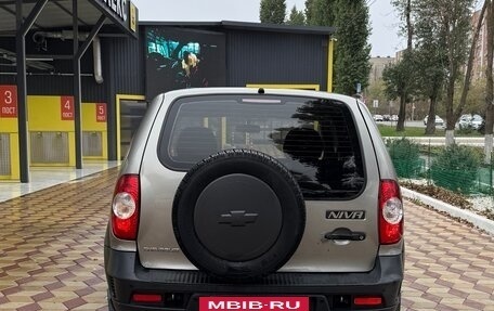 Chevrolet Niva I рестайлинг, 2011 год, 465 000 рублей, 7 фотография