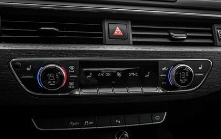 Audi A4, 2018 год, 2 520 000 рублей, 13 фотография