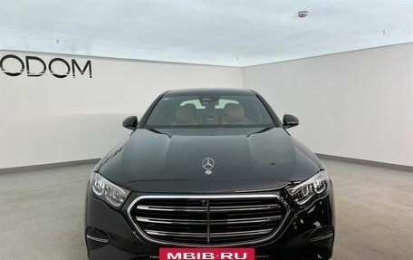 Mercedes-Benz E-Класс, 2025 год, 8 990 000 рублей, 3 фотография
