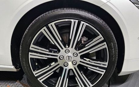 Volvo S90 II рестайлинг, 2021 год, 3 170 000 рублей, 5 фотография