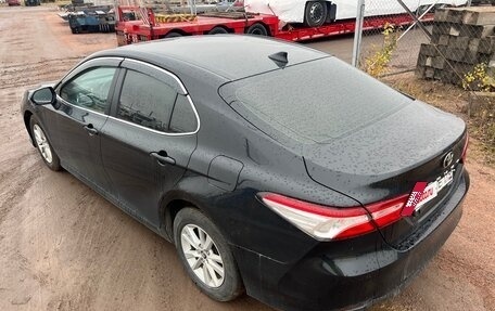 Toyota Camry, 2019 год, 1 750 000 рублей, 2 фотография