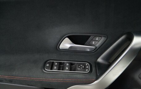 Mercedes-Benz CLA, 2020 год, 2 998 963 рублей, 12 фотография