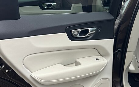 Volvo XC60 II, 2022 год, 4 000 000 рублей, 21 фотография