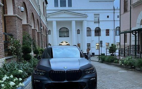 BMW X5, 2021 год, 7 600 000 рублей, 2 фотография