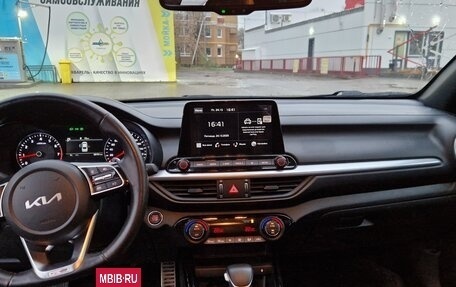 KIA Cerato IV, 2021 год, 2 100 000 рублей, 7 фотография