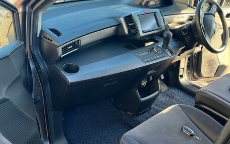 Honda Freed I, 2010 год, 1 170 000 рублей, 15 фотография