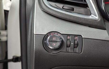 Opel Mokka I, 2014 год, 1 180 000 рублей, 16 фотография