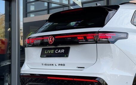 Volkswagen Tiguan, 2025 год, 4 950 000 рублей, 16 фотография