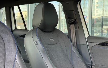 Volkswagen Tiguan, 2025 год, 4 950 000 рублей, 27 фотография