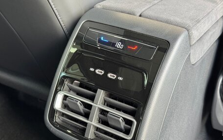 Volkswagen Tiguan, 2025 год, 4 950 000 рублей, 24 фотография