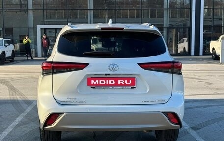 Toyota Highlander, 2025 год, 6 997 000 рублей, 9 фотография